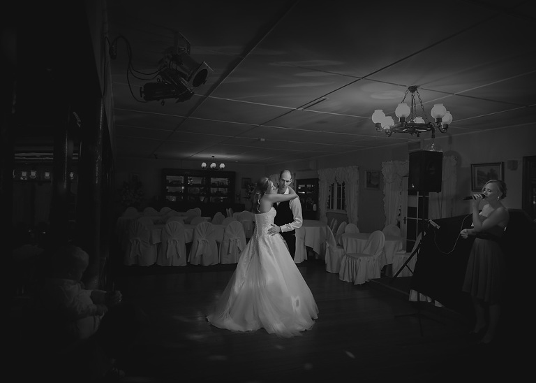 First dance with Bree's sister singing the wedding song for their first dance and Mr and Mrs